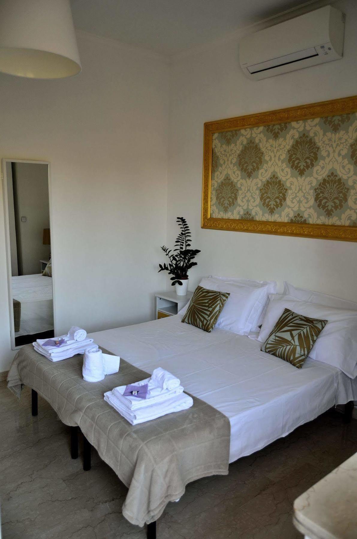 Rome&Suites Exterior photo